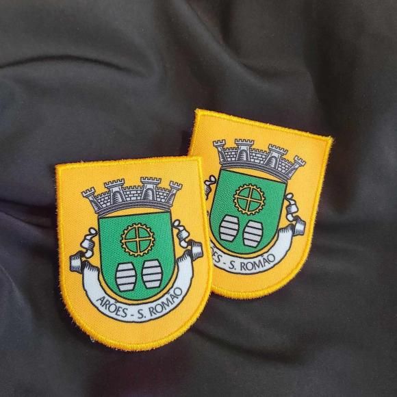 Emblemas da Freguesia de Ar&otilde;es S&atilde;o Rom&atilde;o para as capas universot&aacute;rias